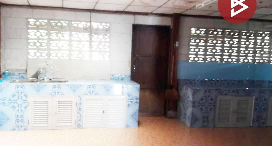 For sale 4 bedrooms house in Chiang Dao, Chiang Mai
