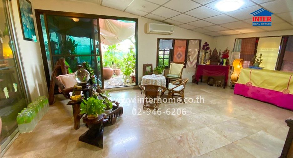 Haus zum Kauf mit 4 Zimmer in Bueng Kum, Bangkok