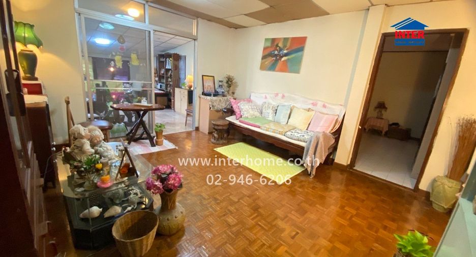 Haus zum Kauf mit 4 Zimmer in Bueng Kum, Bangkok