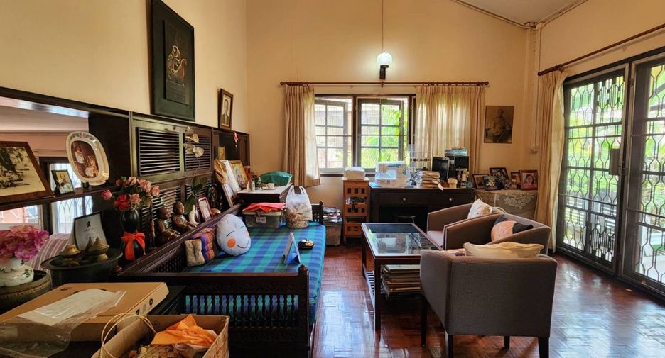 出售 7 卧室 独立屋 在 Mueang Chiang Mai, Chiang Mai