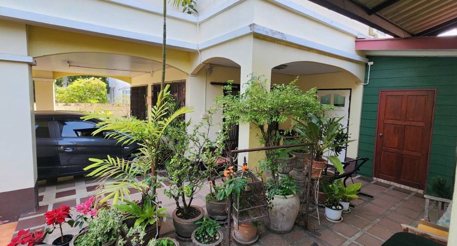 出售 7 卧室 独立屋 在 Mueang Chiang Mai, Chiang Mai