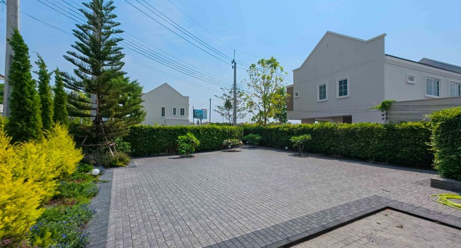 For sale 4 bedrooms house in Pak Kret, Nonthaburi