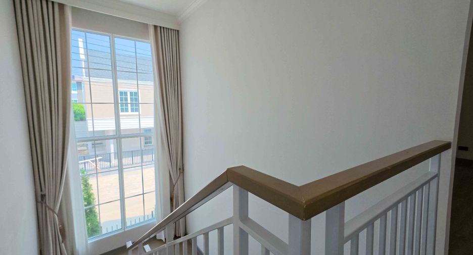 For sale 4 bedrooms house in Pak Kret, Nonthaburi