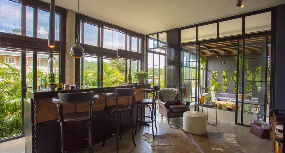 For sale 4 bedrooms villa in Thalang, Phuket
