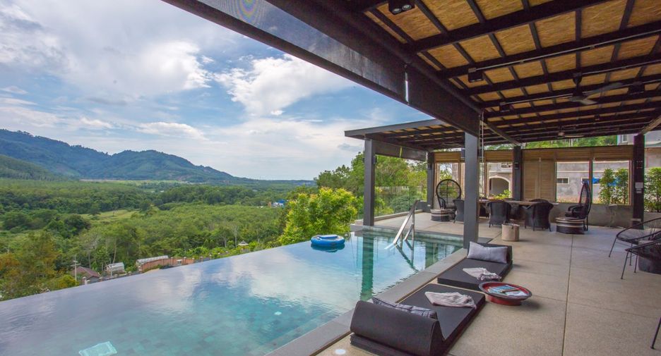 For sale 4 bedrooms villa in Thalang, Phuket