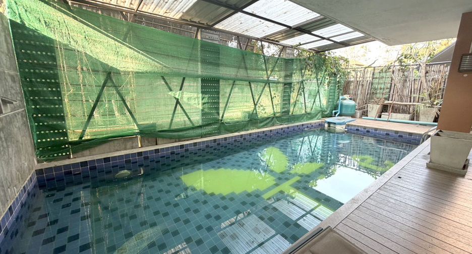 For sale studio condo in Mueang Chiang Mai, Chiang Mai