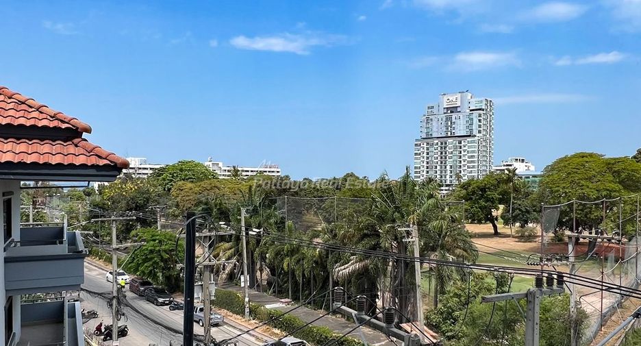 For sale studio condo in Bang Lamung, Chonburi