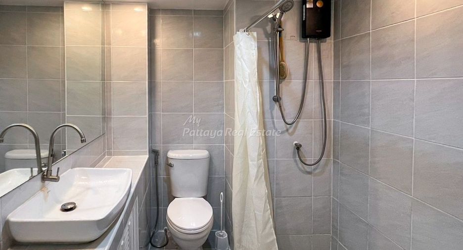 For sale studio condo in Bang Lamung, Chonburi