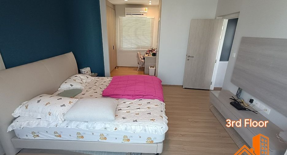 For sale 4 bedrooms house in Lat Phrao, Bangkok