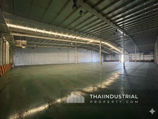 Almacén en alquiler en Si Racha, Chonburi