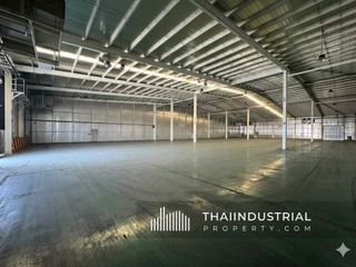 Almacén en alquiler en Si Racha, Chonburi
