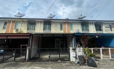 Reihenhaus zum Kauf mit 2 Zimmer in Bang Bo, Samut Prakan