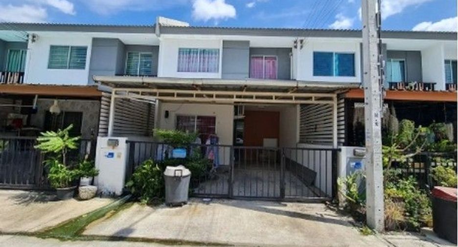 For sale 1 bed townhouse in Nong Chok, Bangkok
