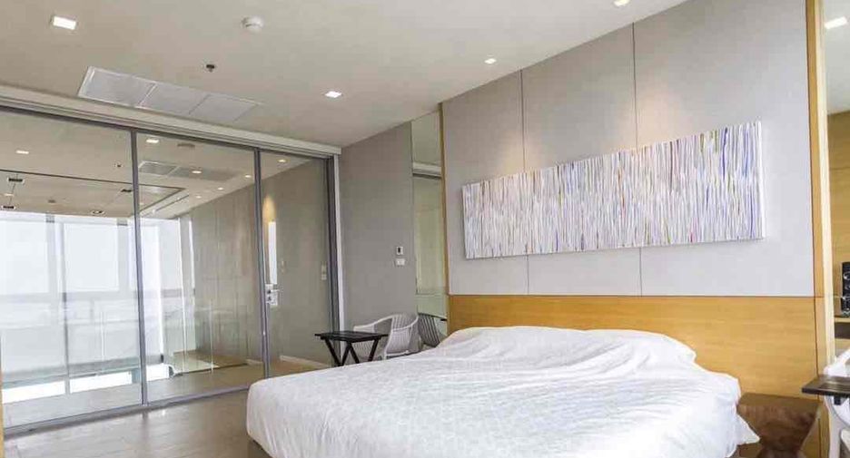 For rent 4 bedrooms condo in Bang Lamung, Chonburi