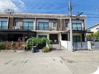 For sale 1 bed townhouse in Bang Khen, Bangkok