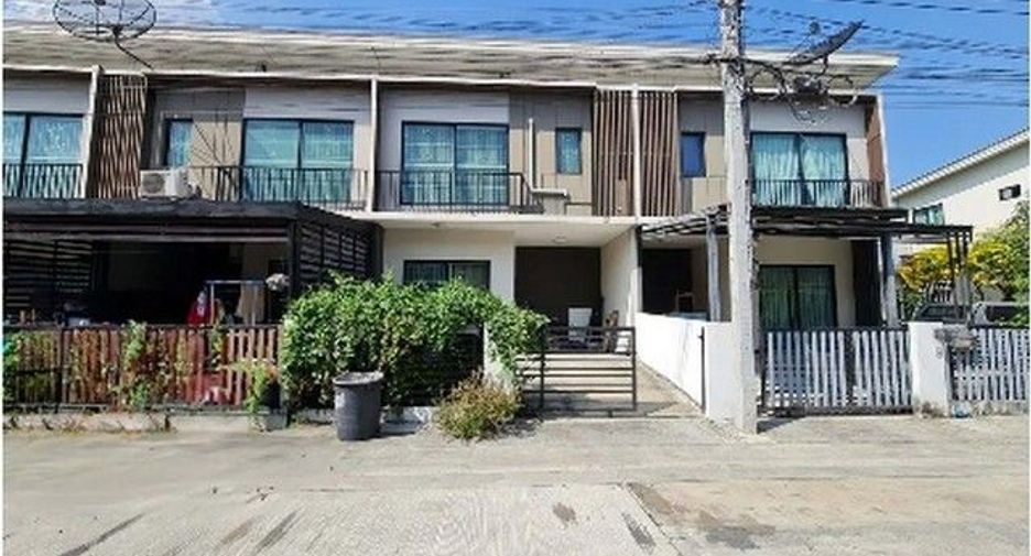For sale 1 bed townhouse in Bang Khen, Bangkok