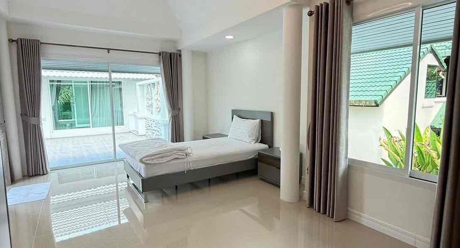 For rent 5 bedrooms villa in Bang Lamung, Chonburi