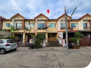 For sale 1 bed townhouse in Lat Krabang, Bangkok