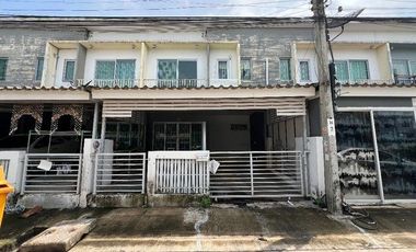 For sale 3 bedrooms townhouse in Bang Phli, Samut Prakan