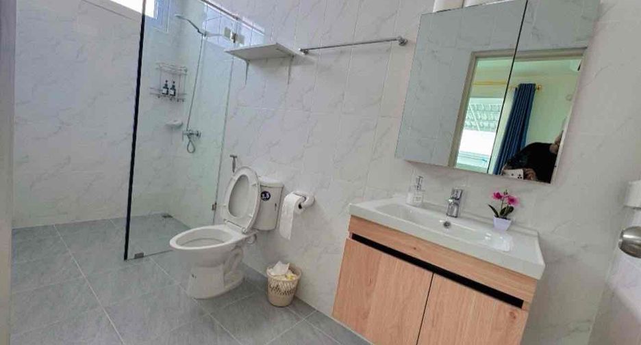 For sale and for rent 3 bedrooms villa in Bang Lamung, Chonburi