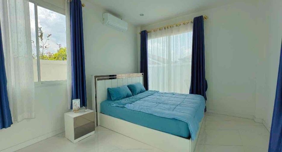 For sale and for rent 3 bedrooms villa in Bang Lamung, Chonburi