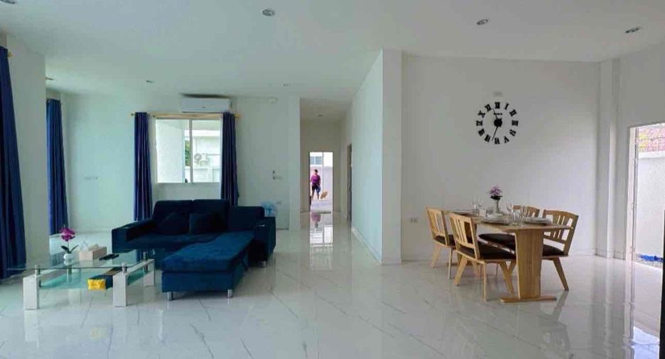 For sale and for rent 3 bedrooms villa in Bang Lamung, Chonburi