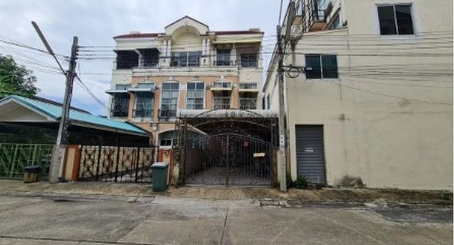 Casa adosada en venta de 1 habitaciones en Bang Khae, Bangkok