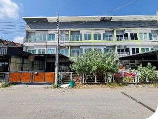 For sale 1 bed townhouse in Bang Khen, Bangkok