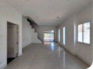 For sale 1 bed townhouse in Bueng Kum, Bangkok