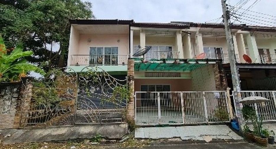 Reihenhaus zum Kauf mit 1 Zimmer in Nong Khaem, Bangkok