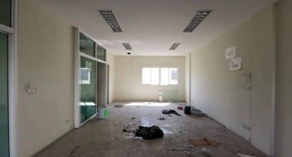 For sale 1 bed townhouse in Bang Kapi, Bangkok