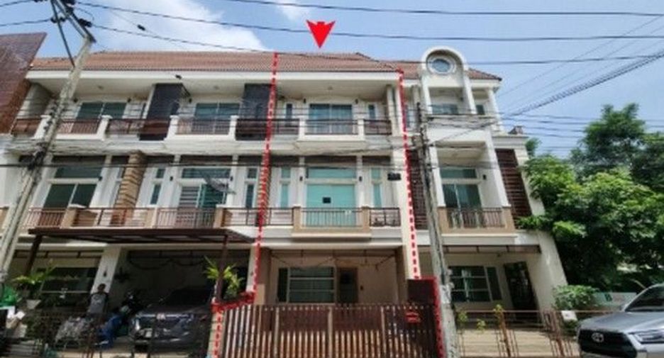 For sale 1 bed townhouse in Bueng Kum, Bangkok