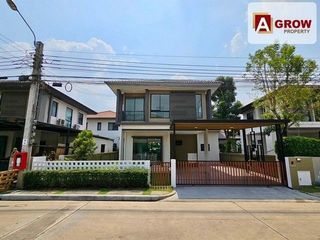 出售 1 卧室 独立屋 在 Khlong Sam Wa, 曼谷