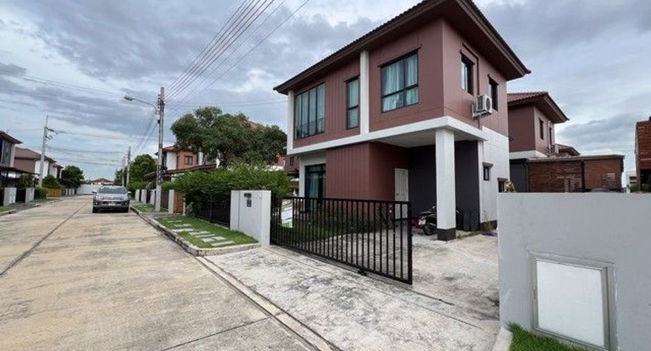 Haus zum Kauf mit 1 Zimmer in Khlong Sam Wa, Bangkok