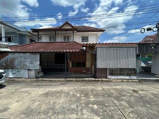 For sale 2 bedrooms townhouse in Mueang Pathum Thani, Pathum Thani
