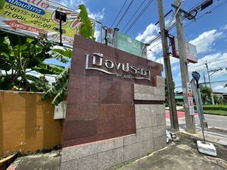 For sale 2 bedrooms townhouse in Mueang Pathum Thani, Pathum Thani