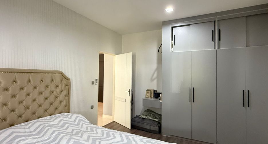 For sale 4 bedrooms house in Prawet, Bangkok