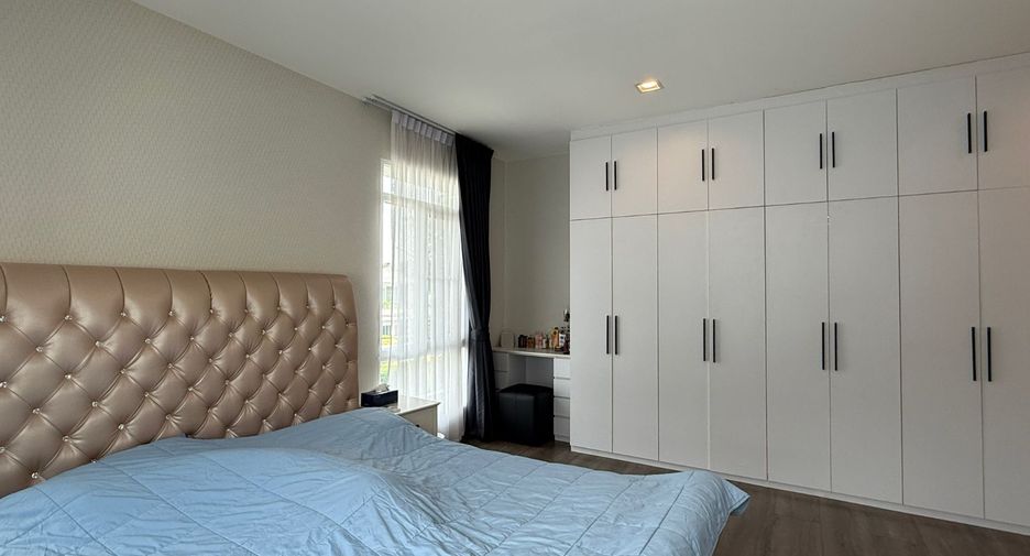 For sale 4 bedrooms house in Prawet, Bangkok