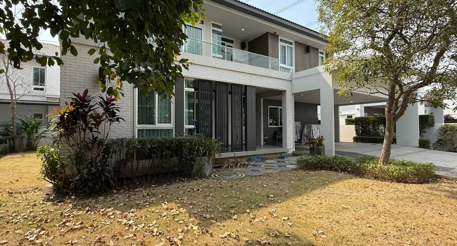 For sale 4 bedrooms house in Prawet, Bangkok