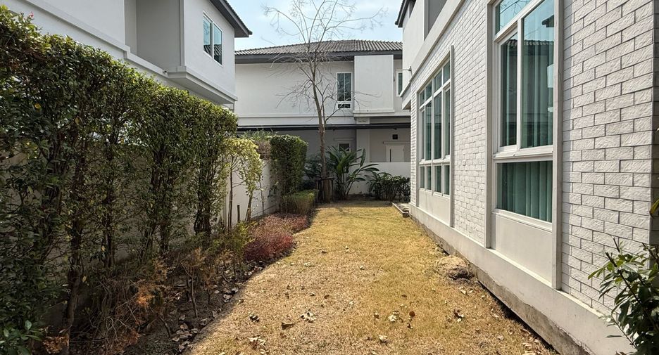 For sale 4 bedrooms house in Prawet, Bangkok
