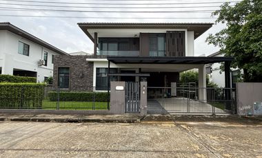 出售 4 卧室 独立屋 在 Bang Phli, Samut Prakan