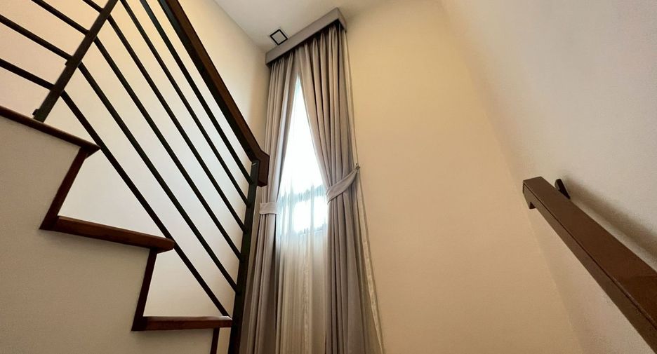 Продажа 4 спальни дом в Bang Phli, Самутпракан