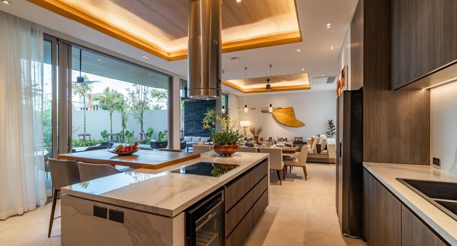 For sale 3 bedrooms villa in Thalang, Phuket