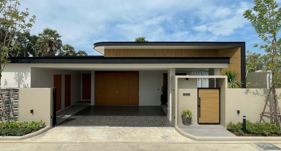For sale 3 bedrooms villa in Thalang, Phuket