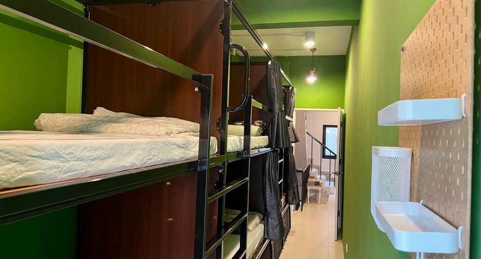 For sale hotel in Bang Rak, Bangkok