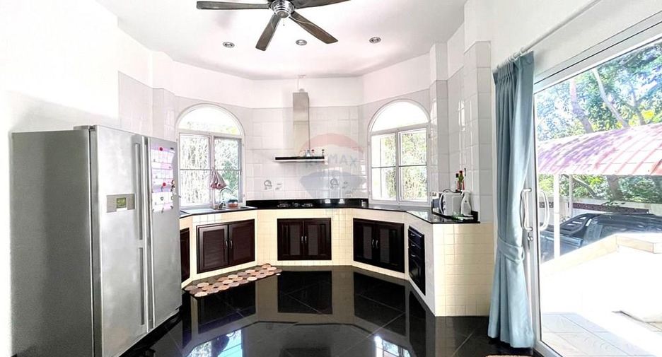 For sale 14 bedrooms hotel in Ko Samui, Surat Thani
