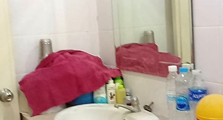 For sale 3 bedrooms townhouse in Bang Khun Thian, Bangkok