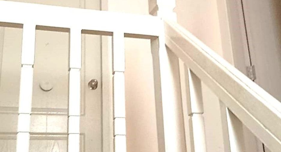 For sale 3 bedrooms townhouse in Bang Khun Thian, Bangkok