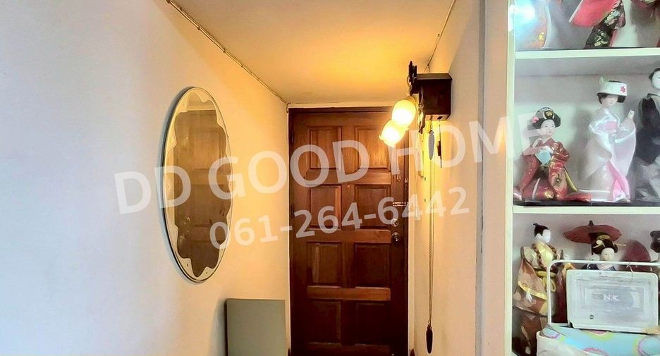 For sale 2 bedrooms condo in Chatuchak, Bangkok