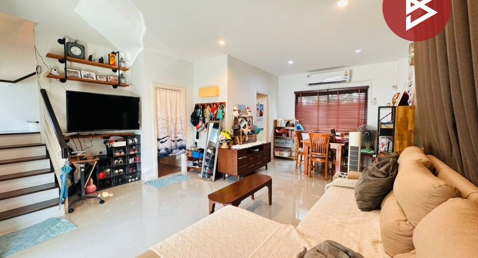 For sale 3 bedrooms house in Pathum Wan, Bangkok